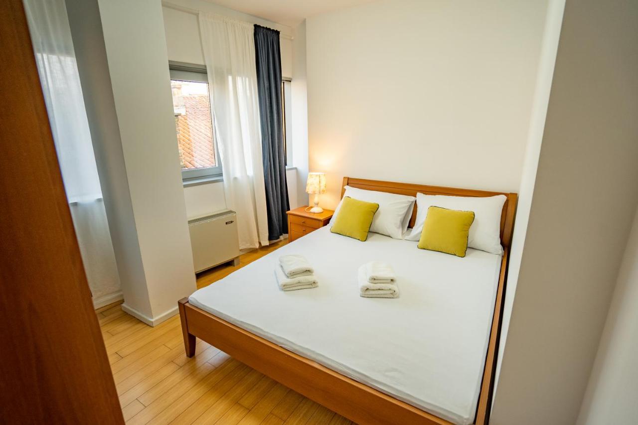 Apartment Luka Rijeka Exteriör bild